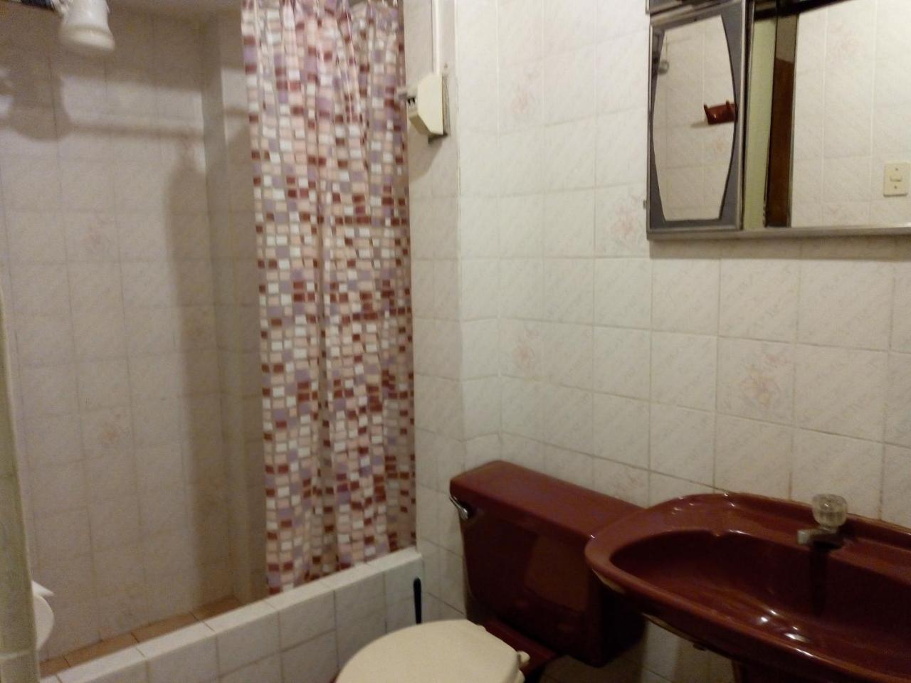 Nydia'S Trujillo City Hostel エクステリア 写真